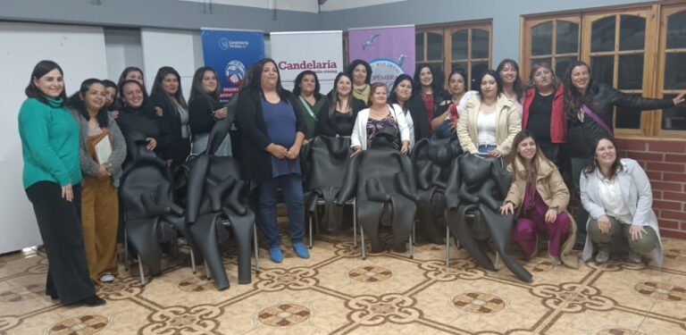 Con apoyo de Minera Candelaria, agrupación de Mujeres Bravas del Mar de Caldera iniciarán emprendimiento