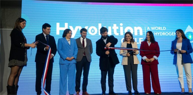 Presidente Boric encabezó la inauguración del Congreso Internacional del Hidrógeno Verde