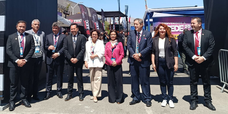 Ministra Aurora Williams resalta potencial económico de la mano de la minería en Atacama