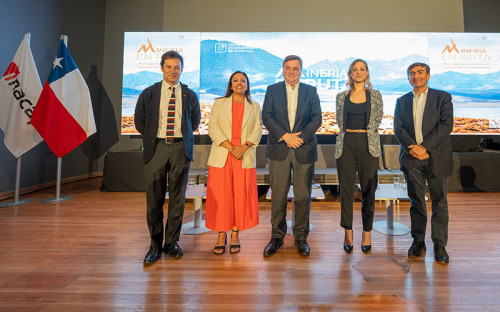 Expertos analizan el futuro de la minería sustentable en Calama en seminario del Colegio de Ingenieros