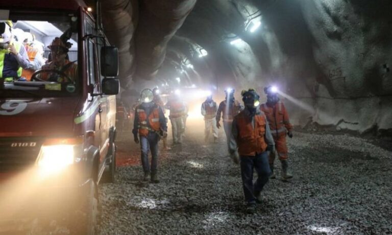 Codelco lidera estándares de Derechos Humanos en minería y empresas públicas