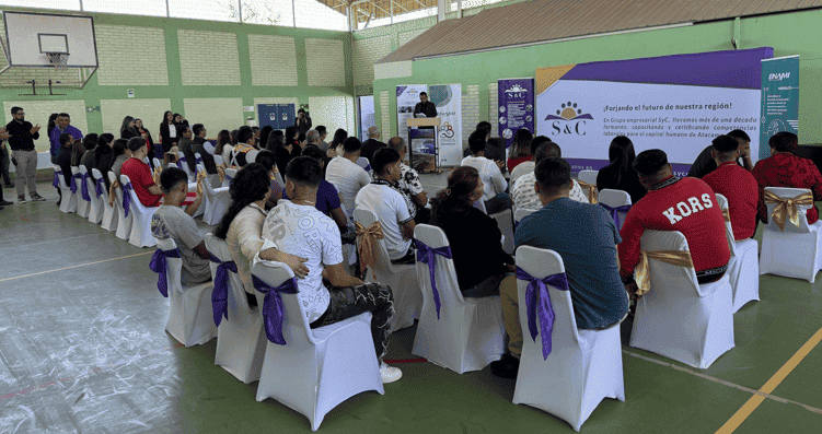 ENAMI impulsa reinserción laboral juvenil con capacitación en maquinaria industrial en Paipote