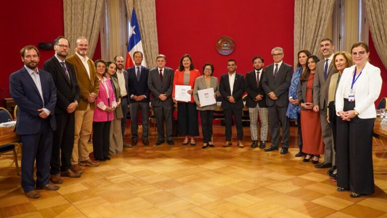 Comité Consultivo de Alto Nivel Sobre Minerales Críticos.