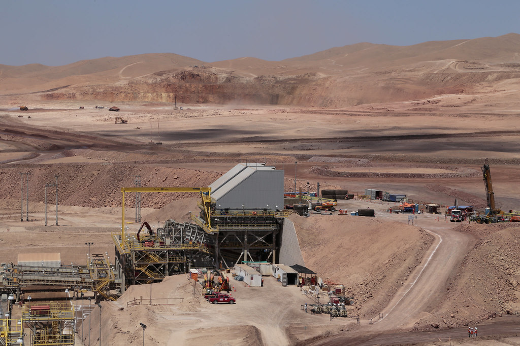 Antofagasta Minerals impulsa megaproyecto sustentable en Chile con inversión de US\$ 4,400 millones