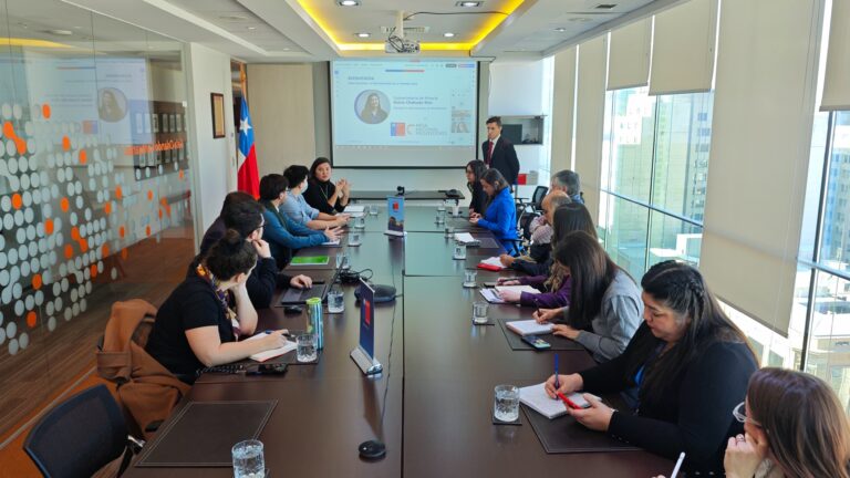 Mesa proveedores de la minería