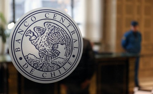 Banco Central mantiene la TPM en 4,5% ante la debilidad interna y la volatilidad global