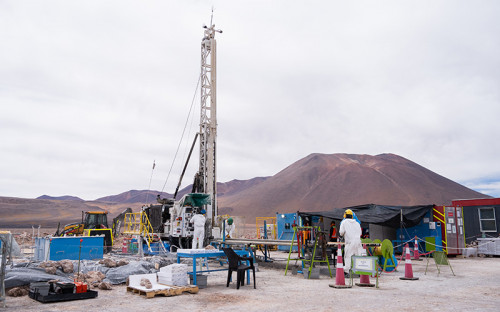 ENAMI confirma éxito de pruebas con extracción directa de litio en Salares Altoandinos