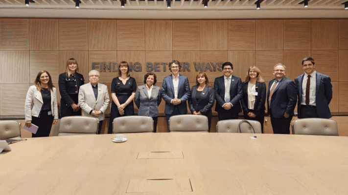 Cochilco impulsa la proyección internacional del cobre y el litio chileno