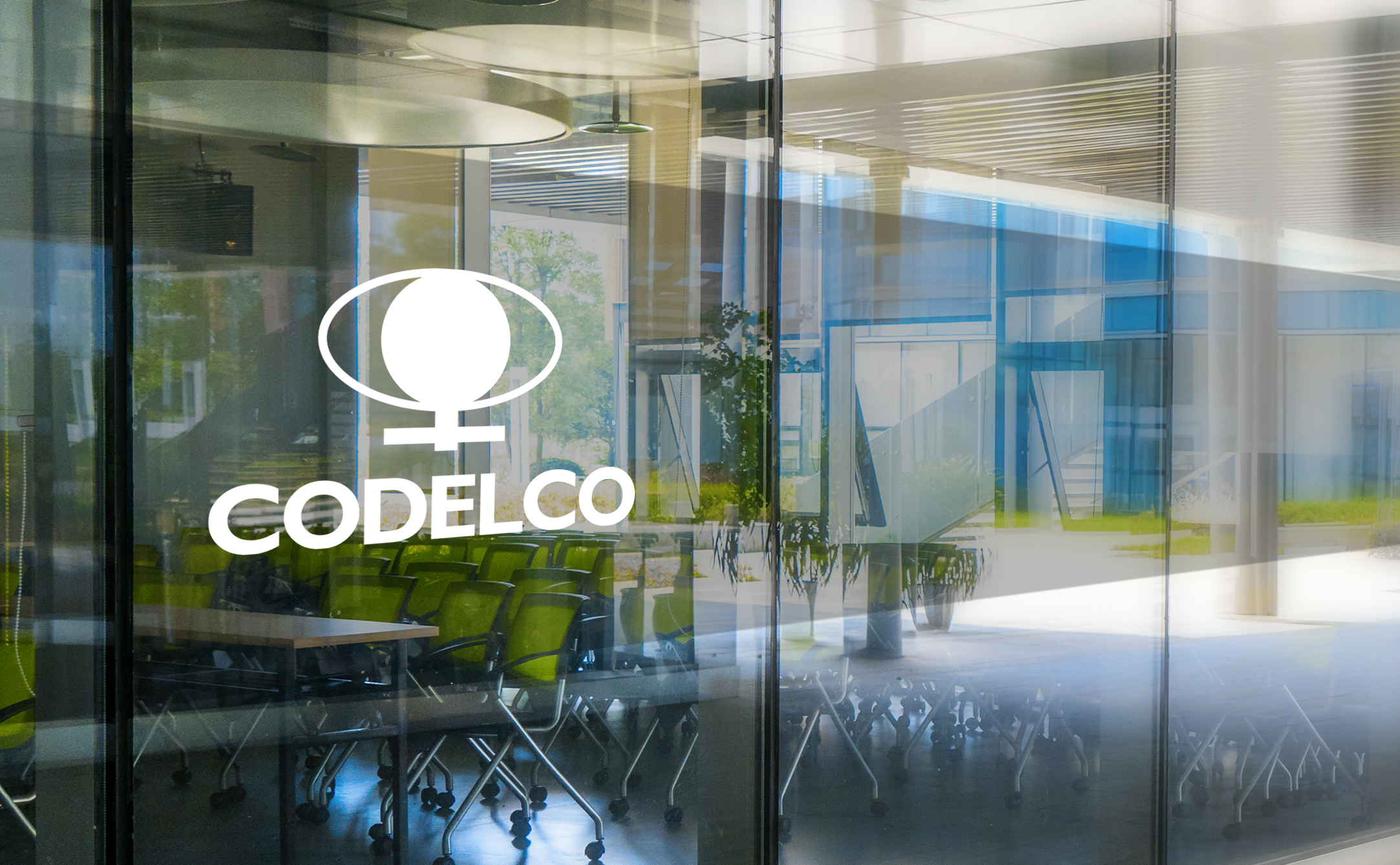 Codelco valora fallo que da curso a querella contra exministra Ángela Vivanco