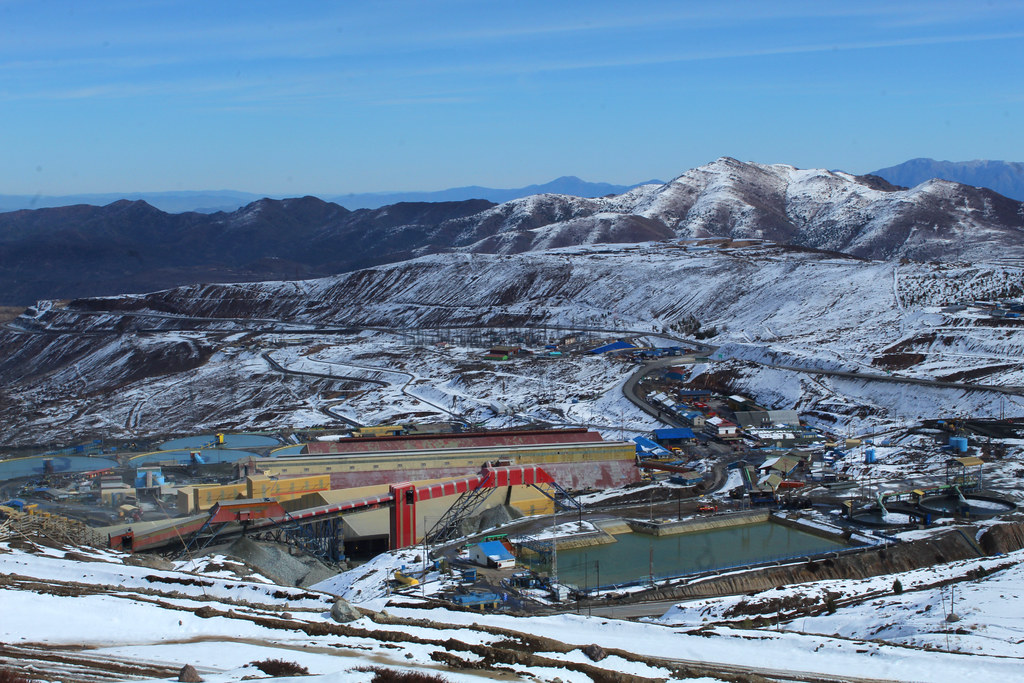 División El Teniente fortalece la cultura preventiva con jornada de seguridad en Colón Alto