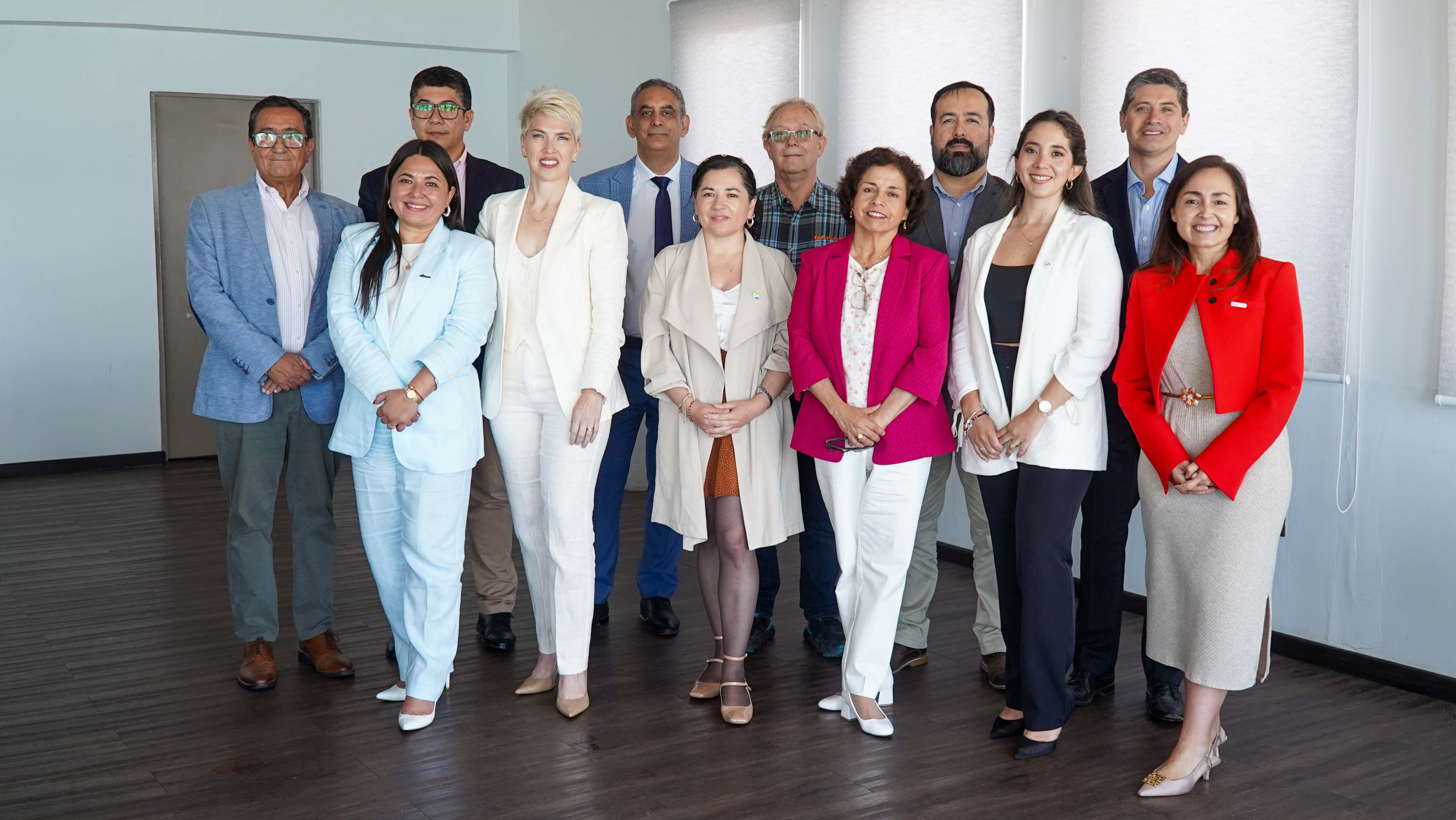 Ministra de Minería y AII revisan avances del trabajo colaborativo en Tarapacá