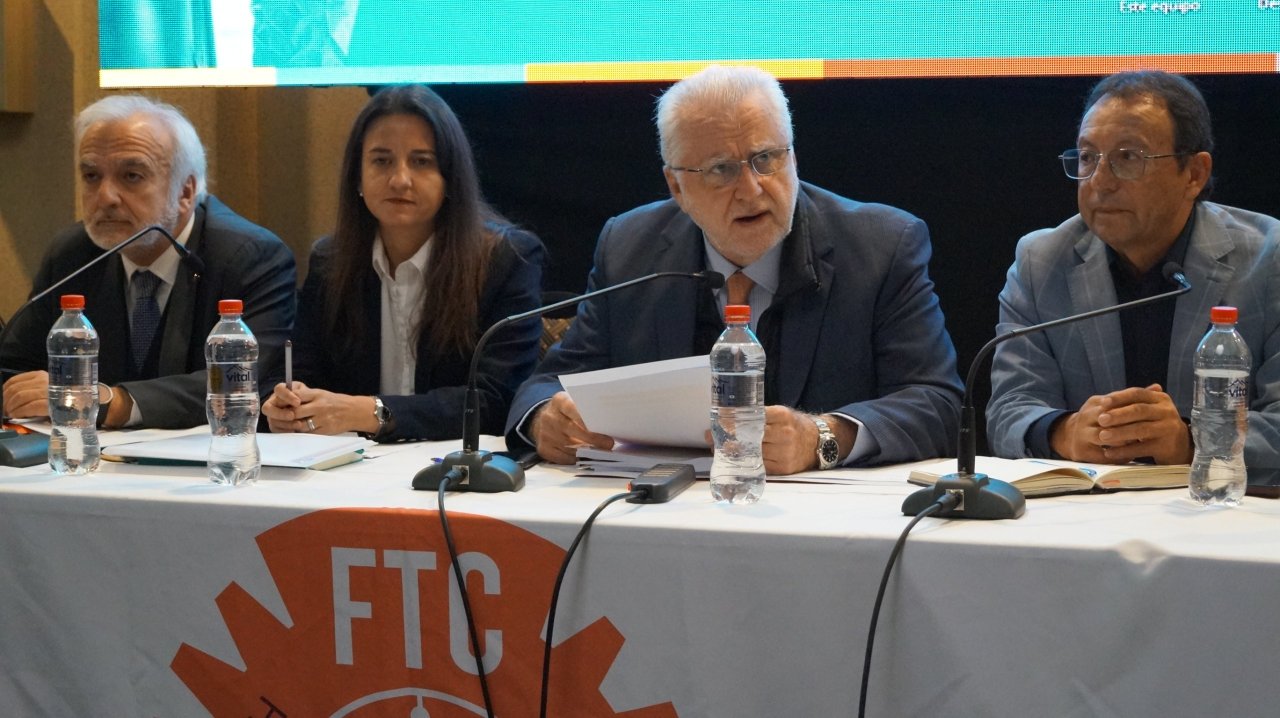 Codelco refuerza diálogo con trabajadores en Congreso Nacional de la FTC