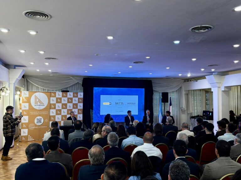 Aprimin realizó con éxito su primer Club de la Minería Internacional en Argentina