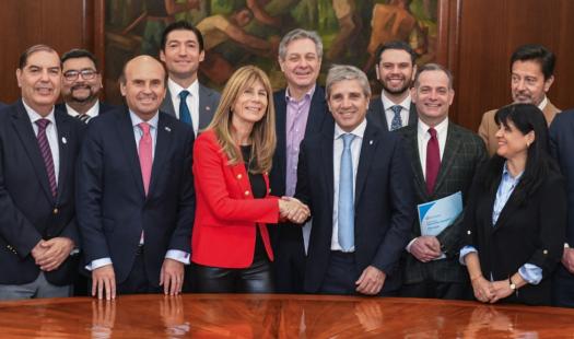 Ministra Rincón impulsa integración energética entre Chile y Argentina