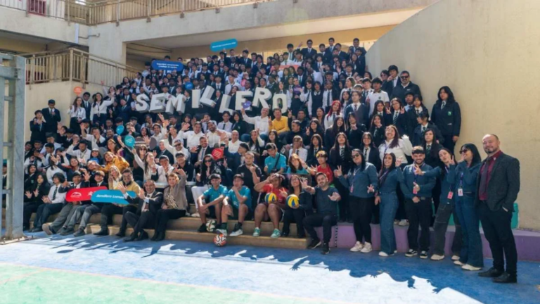 Lomas Bayas fortalece talento joven con nueva edición de Semillero LomasLab 2026 en Antofagasta