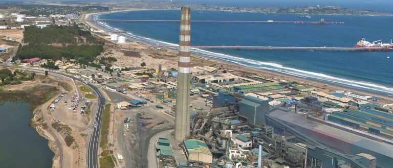 Codelco Ventanas presentó innovaciones tecnológicas para el mantenimiento de su refinería en congreso internacional