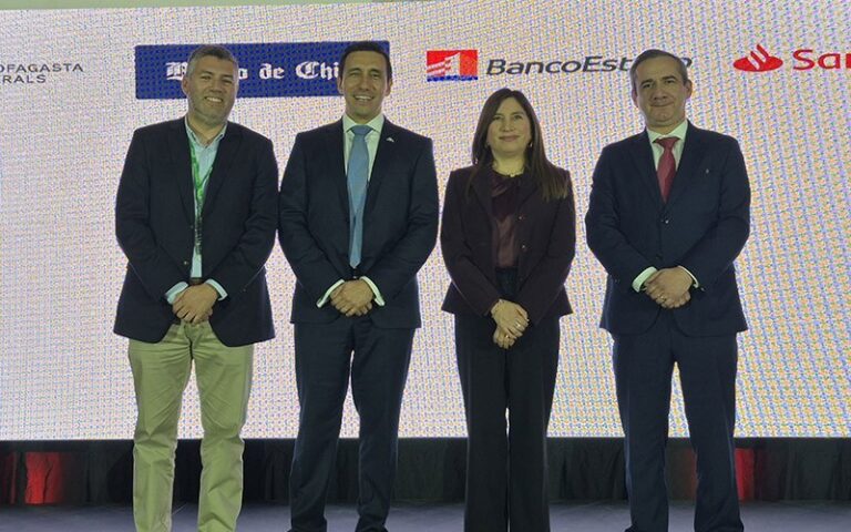 Alianza minera y bancaria busca impulsar el crecimiento de proveedores locales en Antofagasta