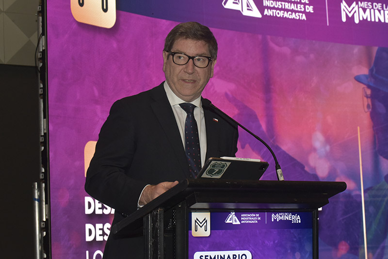 Inversión, logística, energía y minería fueron abordados en seminario de Antofagasta con mirada regional
