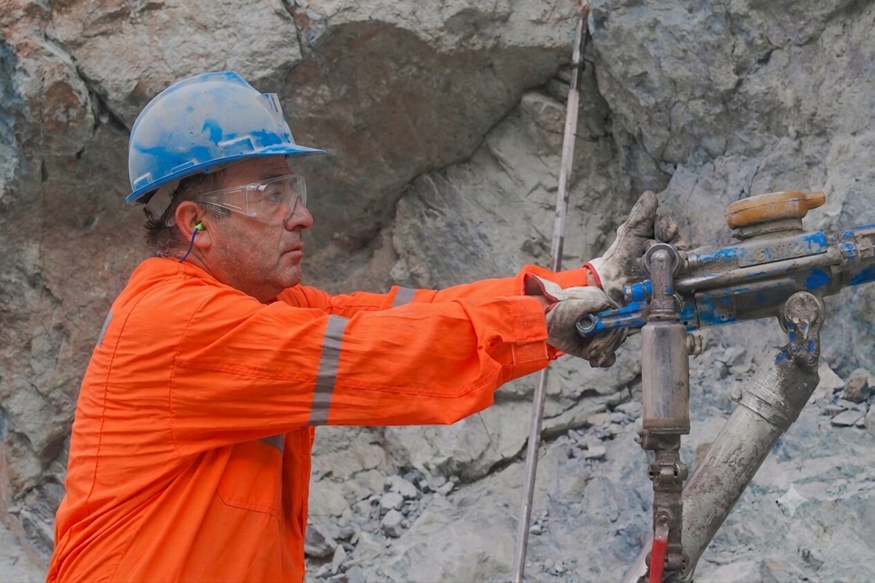 SONAMI destina más de $55 millones para reactivar a pequeños mineros afectados por los temporales