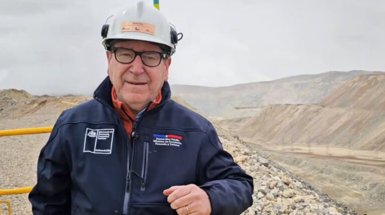 Gobierno anuncia histórica decisión de capitalizar 100% de excedentes de Codelco: US$ 2.422 millones