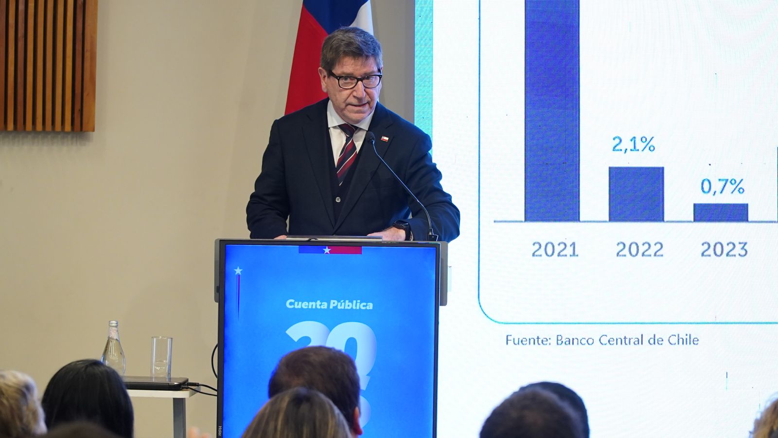 Biministro Mas anuncia reducción de permisos para la minería